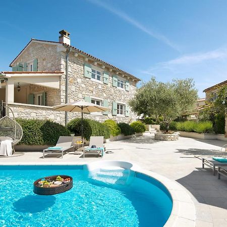 Residence Pietre D'Istria - With Private Service Burići Екстериор снимка