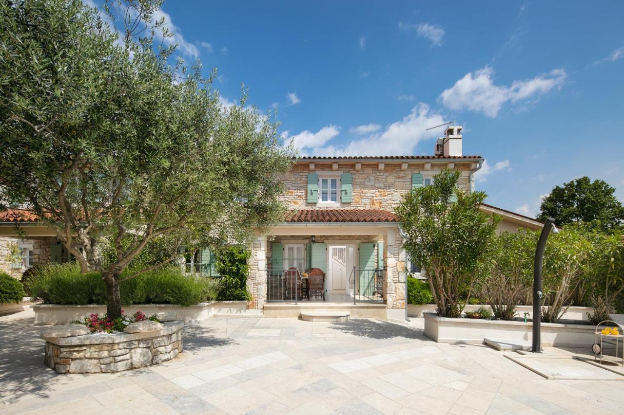 Residence Pietre D'Istria - With Private Service Burići Екстериор снимка
