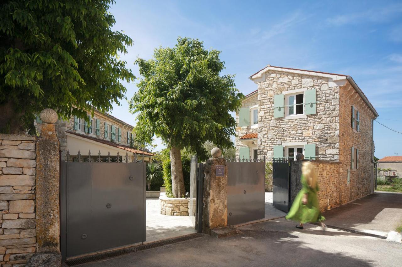 Residence Pietre D'Istria - With Private Service Burići Екстериор снимка
